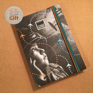 Cahier A5 - Retro Enfant avec petit avion