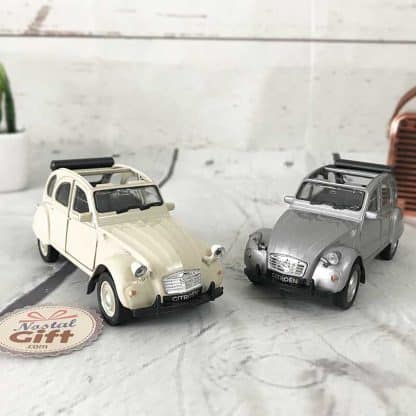 Miniature Citroen 2 CV (1979) en métal, 1:34-39