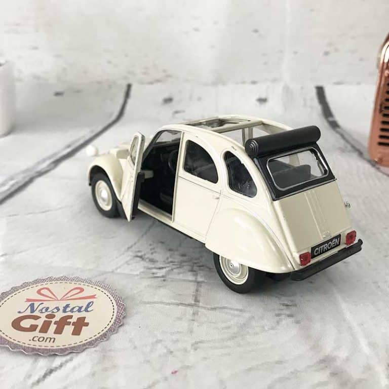 Miniature Citroën 2CV Dinky Toys Par Meccano – Vintage 1:43
