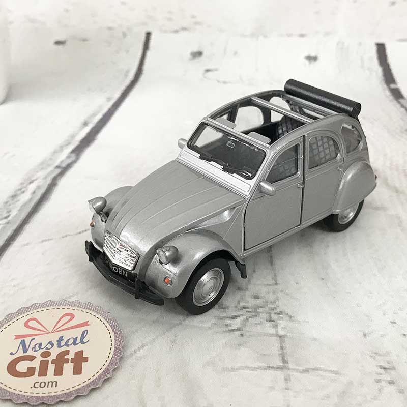 Miniature Citroen 2 CV (1979) en métal, 1:34-39