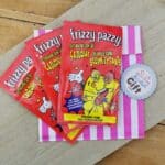 Frizzy Pazzy goût fraise -  Chewing gum qui pétille dans la bouche x 3