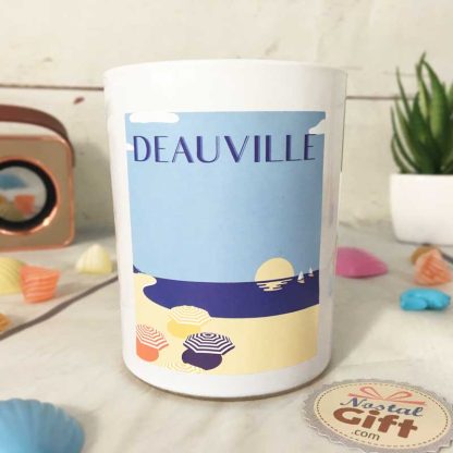 Bougie avec dessin de plage normande