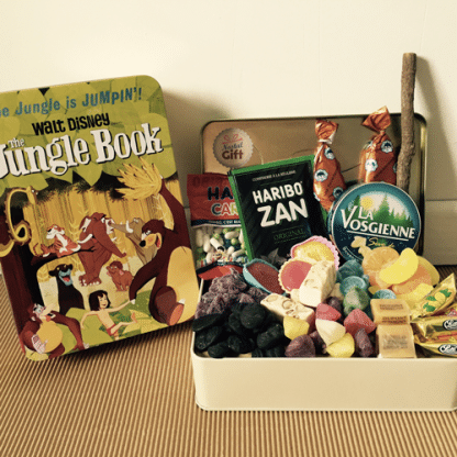 Coffret cadeau "Le livre de la jungle" boite remplie de bonbons des années 60