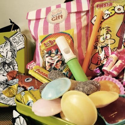 Coffret Cadeau : Bonbons des années 70 "Alice au Pays des Merveilles" – Image 2