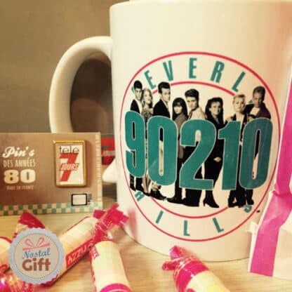 Coffret Cadeau « Fan des séries des années 80-90 » - Femme – Image 3