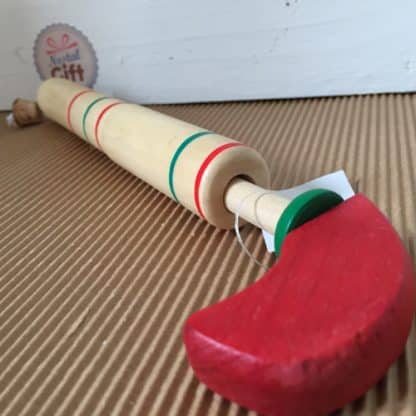 Pistolet en bois avec bouchon en liège – Image 7