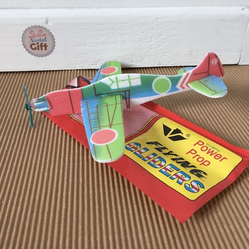 AVION EN POLYSTYRENE (Avion planeur - 20 cm) Assortiment 12