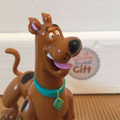 Scooby-doo / Scoubidou : Scooby-doo effrayé - Figurine de 13,5 cm