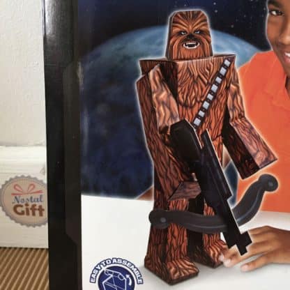 Paper Craft - Star Wars : Han Solo, Chewbacca et le Falcon Millenium