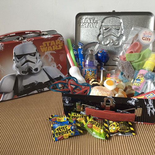 Coffret Cadeau : Grande boîte en métal bonbons rétro Star Wars