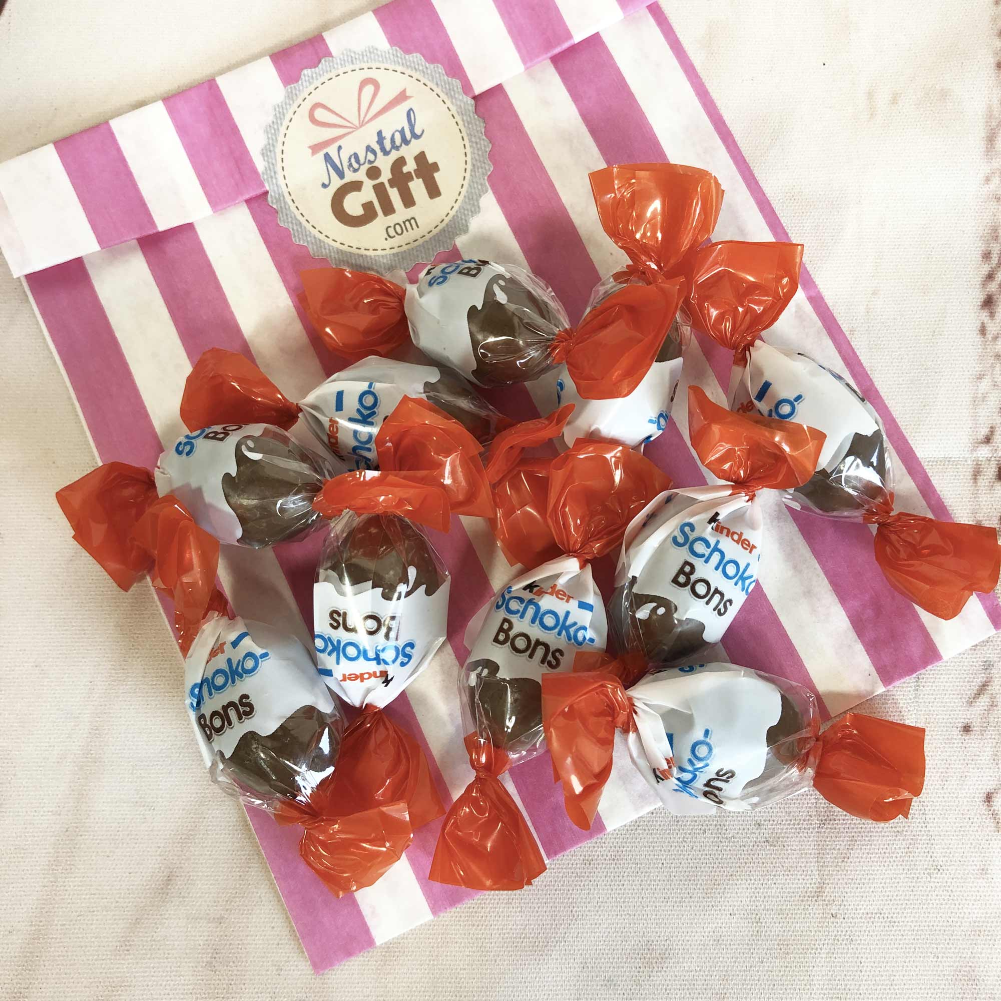 Cadeau chocolat Noël personnalisé Kinder+Guimauve maison Anniversaire