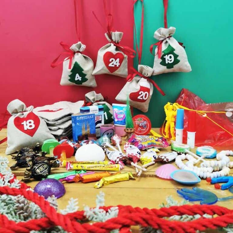 Grand Calendrier De L'Avent KORSCH – Années 90, Père Noël Atelier Jouets