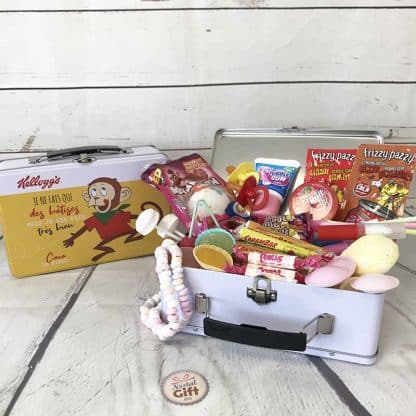 Mallette "Kellogg's" remplie de bonbons des années 80 – Image 12