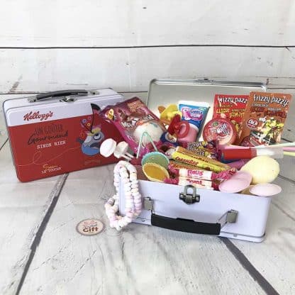 Mallette "Kellogg's" remplie de bonbons des années 80 – Image 6