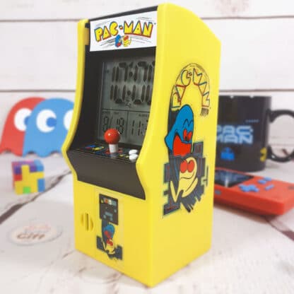 Réveil Pac Man inspiré d'une machine d'arcade