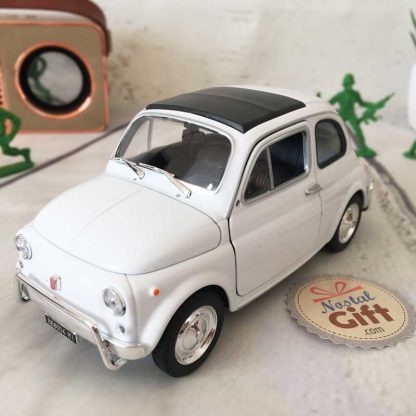 Miniature Fiat 500 - blanc -  échelle 1:24 - 15 cm – Image 2