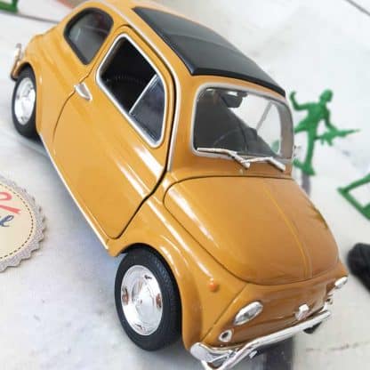 Miniature Fiat 500 - Jaune dorée - échelle 1:24 - 15 cm – Image 2