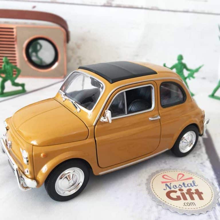 Fiat 500 Taxi Jaune Miniature Sur Horloge – Alu-di-bond, Fabrication Française, 20x30 Cm