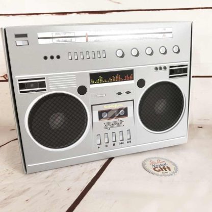 Coffret cadeau Boombox : Boîte bonbons des années 80 - Coffret bonbon