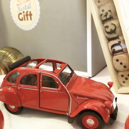 Miniature Citroen 2 CV (1979) en métal, 1:34-39 – Image 9