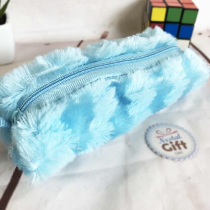 Trousse fausse fourrure style "moumoute" – Image 3