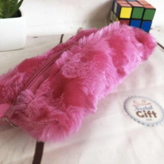 Trousse fausse fourrure style "moumoute"
