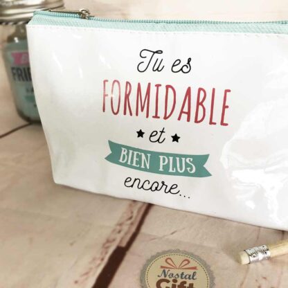 Trousse de toilette - "Tu es formidable et bien plus encore" – Image 3