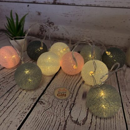 Guirlande boules lumineuses LED - Nuance de gris et rose – Image 2