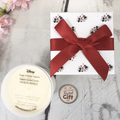 Bougie Mickey et Minnie et son coffret cadeau - Parfum pomme d'amour caramélisée - Love in paris - St Valentin – Image 4