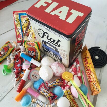 Coffret Cadeau Homme  : Boîte haute en métal "Fiat" et ses bonbons rétro 70-80 – Image 3