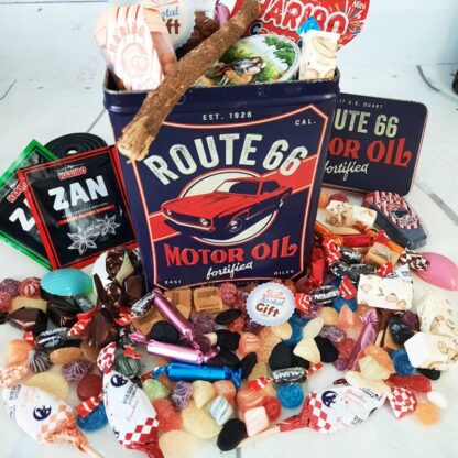 Coffret bonbon ancien - Boîte haute  en métal "Route 66" – Image 4