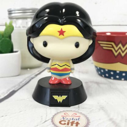 Lampe veilleuse Wonder Woman