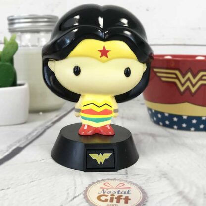 Lampe veilleuse Wonder Woman