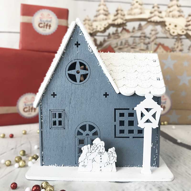 Petite église en bois peint en gris lumineuse - décoration Noël