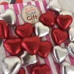 Bonbonnière Saint Valentin - Cœur en chocolat noir et lait fourrés praliné x20 - "My Love"
