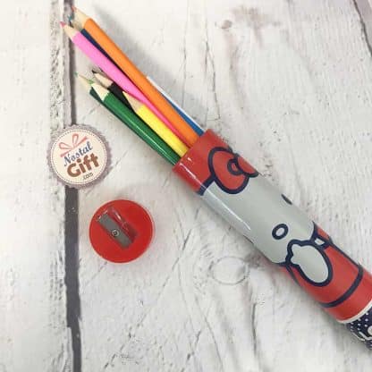 Hello Kitty - Boite en métal de crayons de couleurs avec taille crayon – Image 2