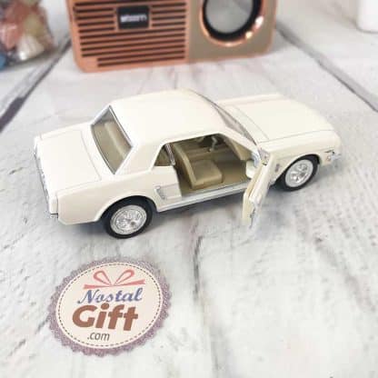Miniature Mustang 1964  en métal, 1:36 – Image 10