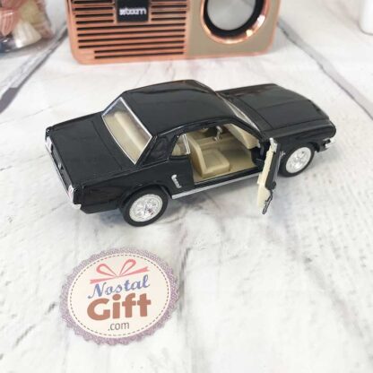 Miniature Mustang 1964  en métal, 1:36