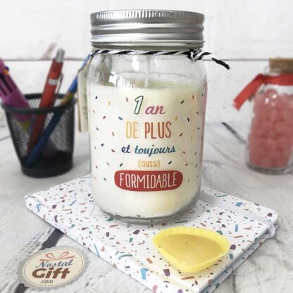 Bougie jar - Joyeux anniversaire - "1 an de plus et toujours (aussi) formidable"