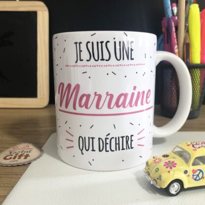 Mug "Je suis une marraine qui déchire" - Cadeau marraine