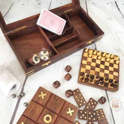 Coffret jeux de société en bois – Image 5