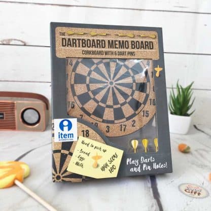 Mémo board en liège avec 6 fléchettes