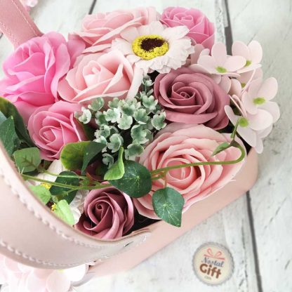Bouquet de savon et panier - Roses "Edition limité" – Image 2