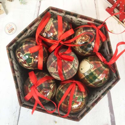Boîte de 14 boules de Noël - Motif carreau de Noël