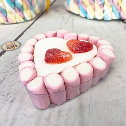 Petit gâteau coeur en bonbon guimauve rose (14cm)