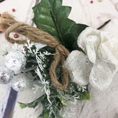 Décoration de Noël - Bouquet pailleté rose blanche