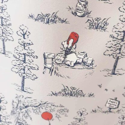 Sac shopping imperméable - Winnie L'ourson – Image 2