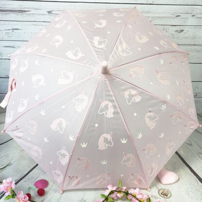 Parapluie magique rose licorne changeant de couleur