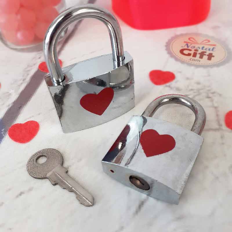 Petit cadenas en métal en forme de coeur 2 pièces Mini verrou damour avec clé pour boîte à bijoux boîte de rangement journal livre bagages argent pack de 2 
