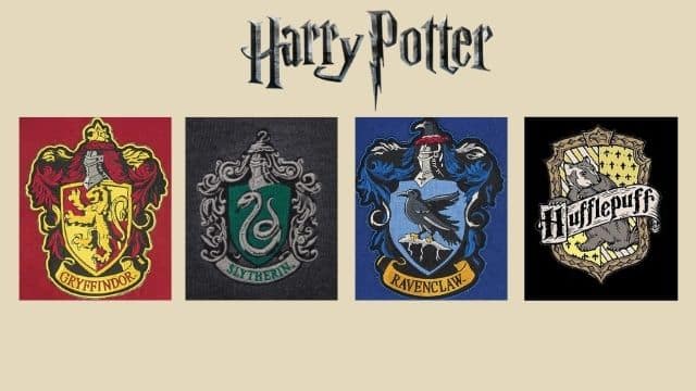 Harry Potter : Les 4 maisons de Poudlard dans le film Harry Potter - Maisons du livre Harry Potter